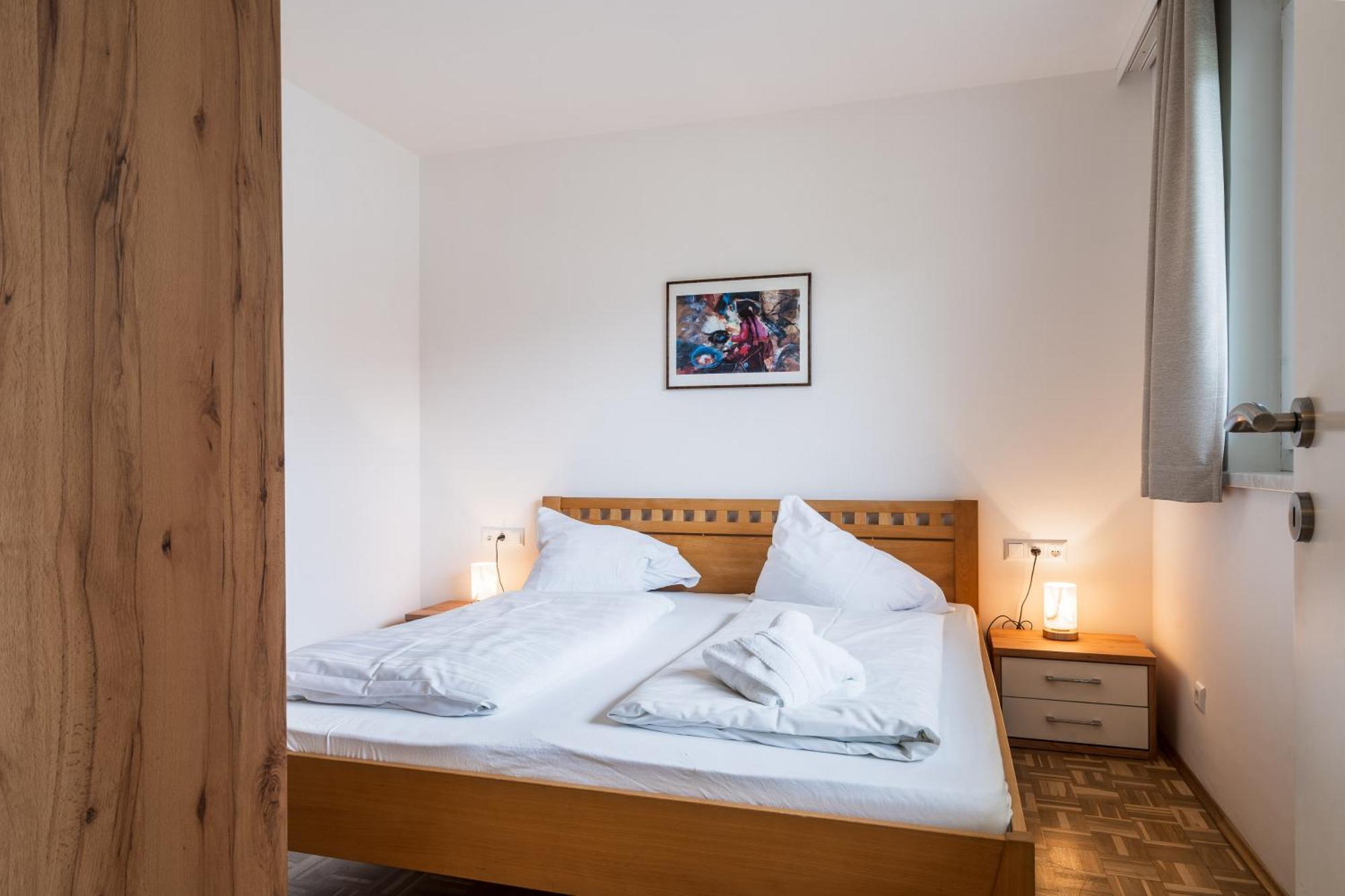 Appartementanlage Thermenblick Ski In & Ski Out บาด ไคลน์เคิร์ชไฮม์ ภายนอก รูปภาพ