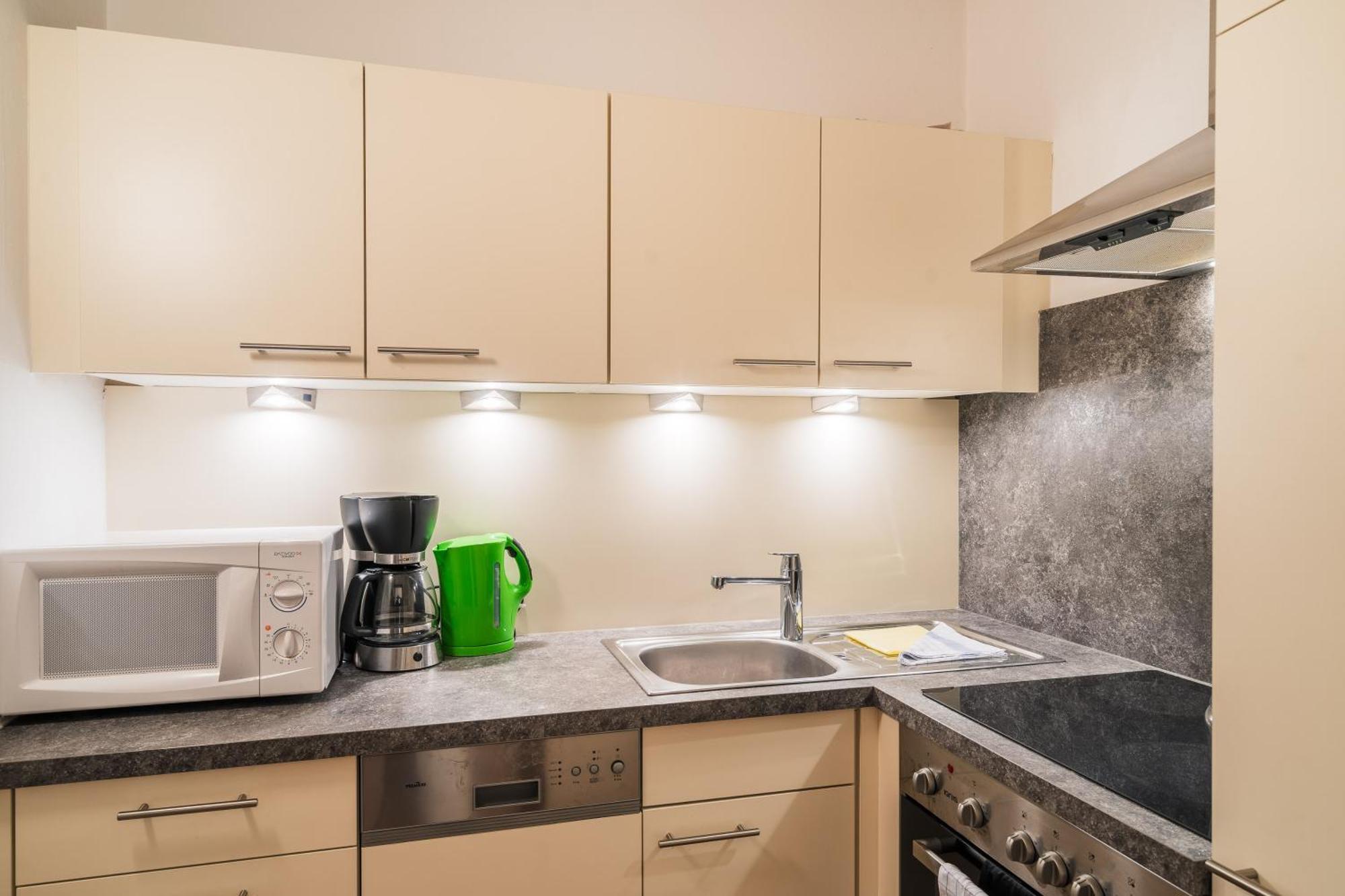 Appartementanlage Thermenblick Ski In & Ski Out บาด ไคลน์เคิร์ชไฮม์ ภายนอก รูปภาพ