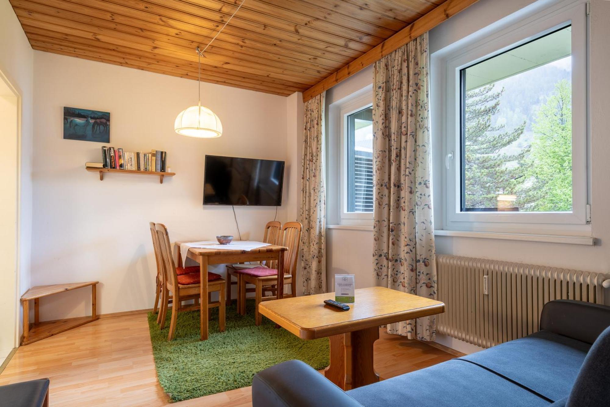 Appartementanlage Thermenblick Ski In & Ski Out บาด ไคลน์เคิร์ชไฮม์ ภายนอก รูปภาพ