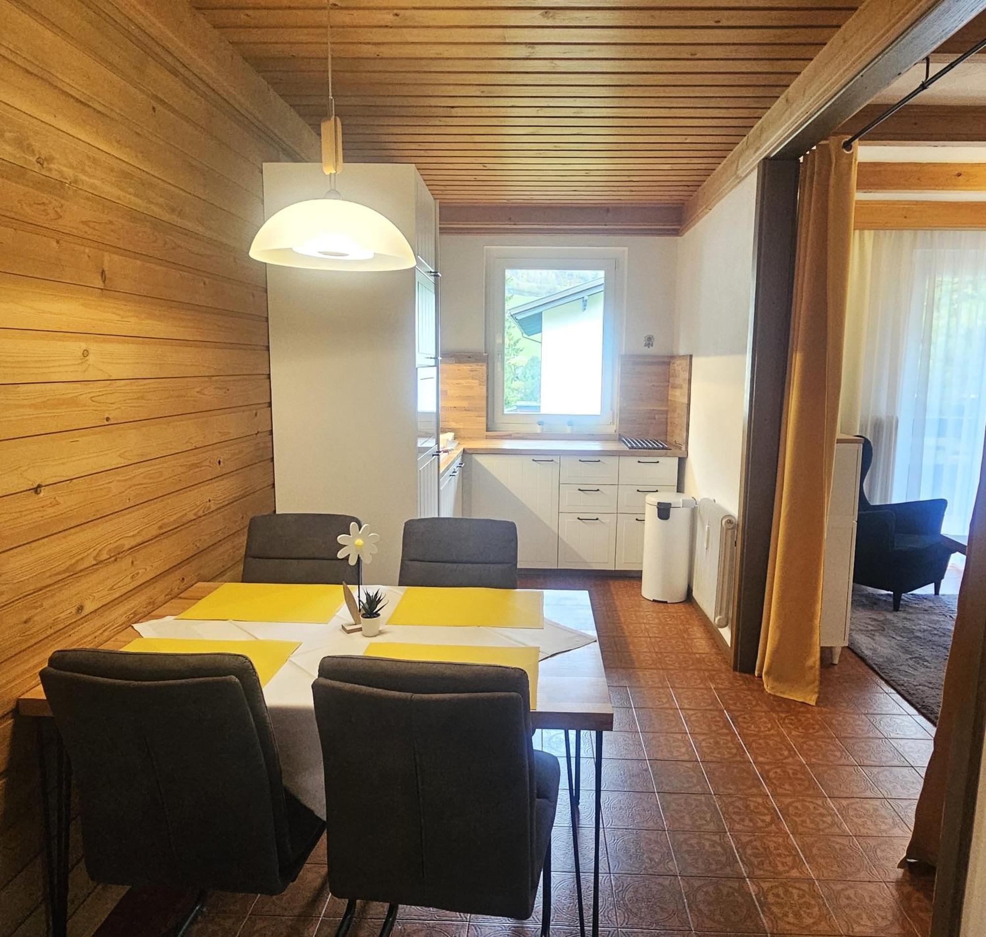 Appartementanlage Thermenblick Ski In & Ski Out บาด ไคลน์เคิร์ชไฮม์ ภายนอก รูปภาพ