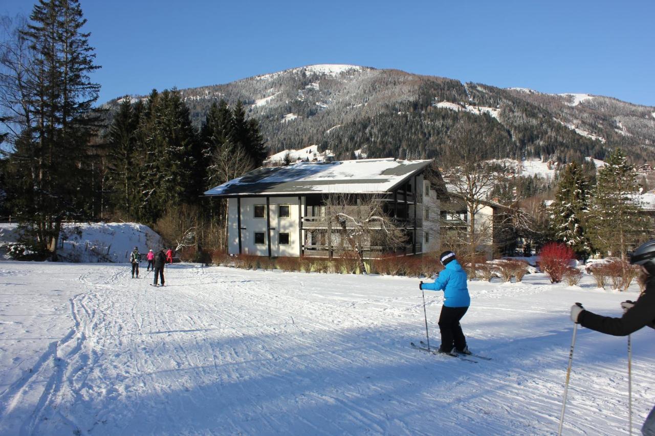 Appartementanlage Thermenblick Ski In & Ski Out บาด ไคลน์เคิร์ชไฮม์ ภายนอก รูปภาพ