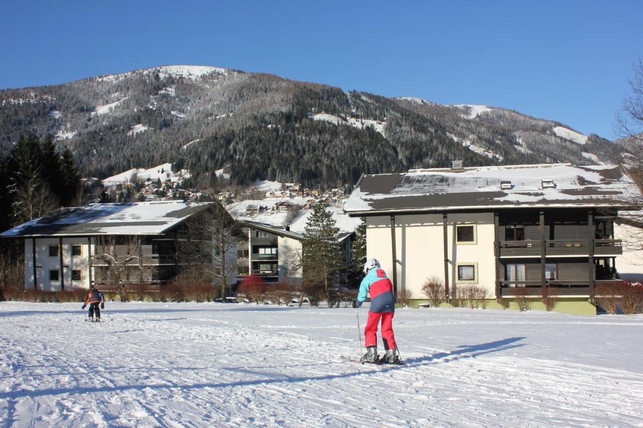 Appartementanlage Thermenblick Ski In & Ski Out บาด ไคลน์เคิร์ชไฮม์ ภายนอก รูปภาพ