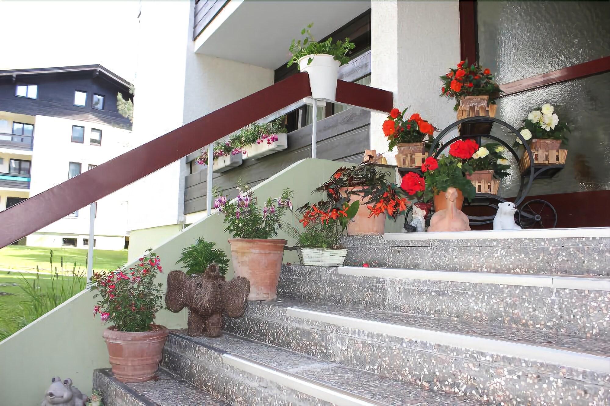Appartementanlage Thermenblick Ski In & Ski Out บาด ไคลน์เคิร์ชไฮม์ ภายนอก รูปภาพ
