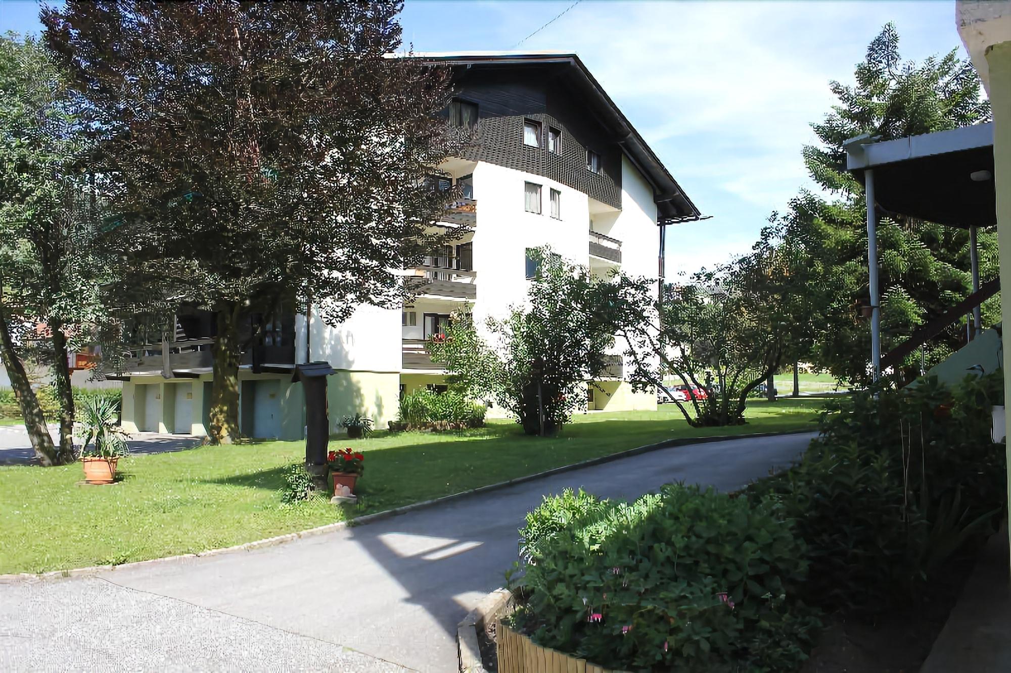 Appartementanlage Thermenblick Ski In & Ski Out บาด ไคลน์เคิร์ชไฮม์ ภายนอก รูปภาพ