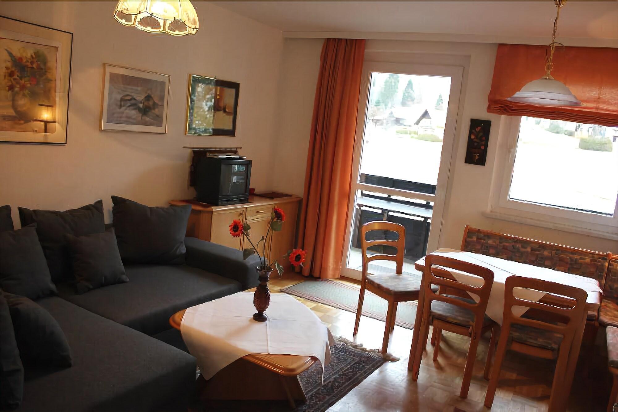 Appartementanlage Thermenblick Ski In & Ski Out บาด ไคลน์เคิร์ชไฮม์ ภายนอก รูปภาพ